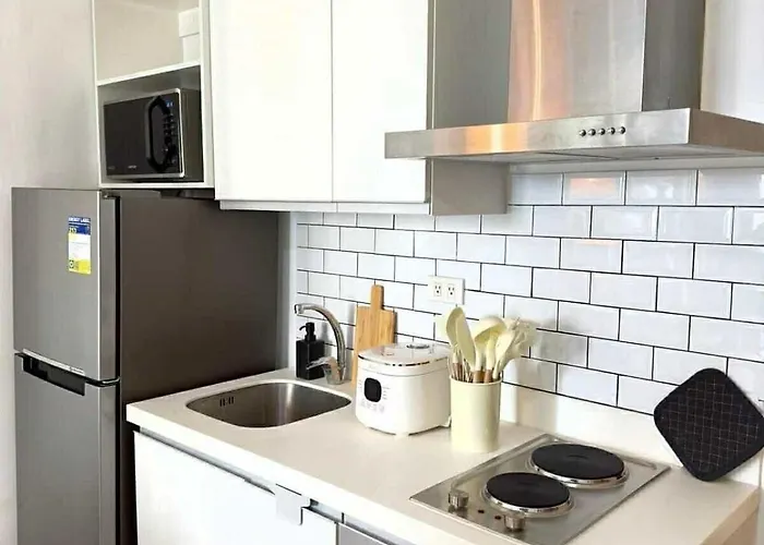 Apartment The Modern Haven At Azure Near Sm Bicutan *