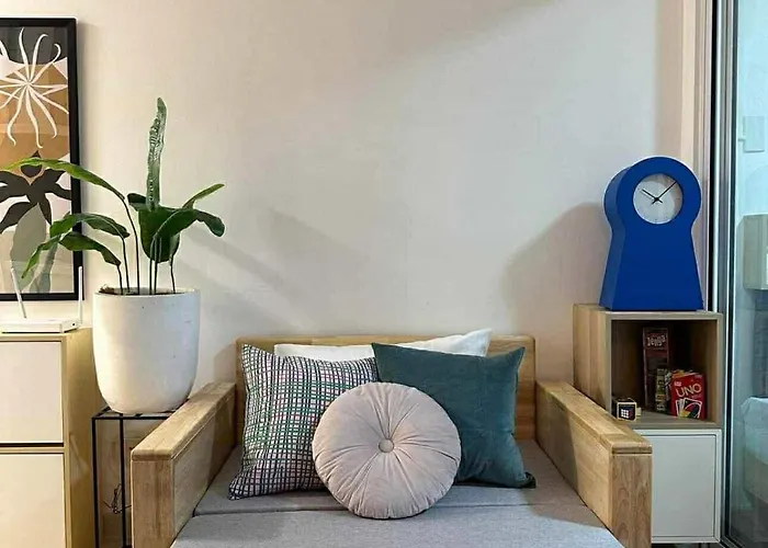 Apartment The Modern Haven At Azure Near Sm Bicutan Manila